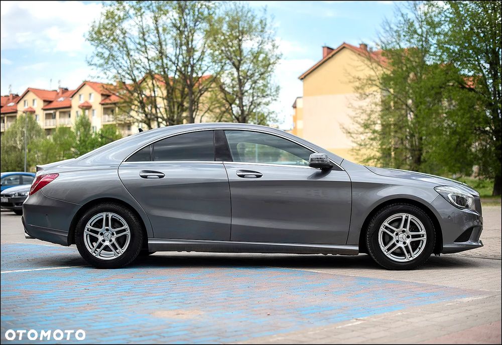 Mercedes-Benz CLA - 10