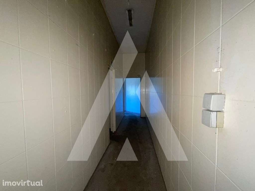 Armazém para venda em Préstimo, Águeda - Grande imagem: 3/32