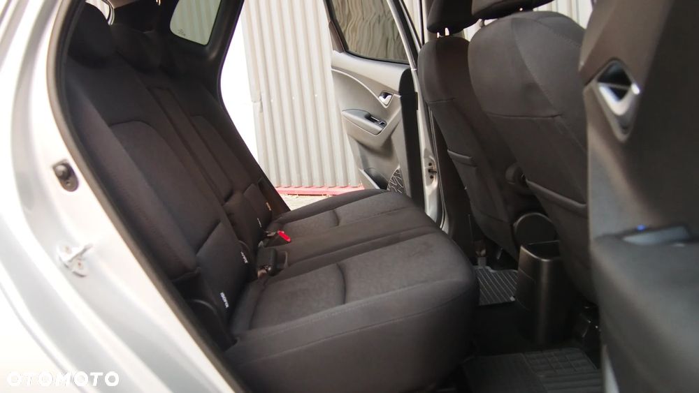 Renault Captur ENERGY TCe 120 Elysee - 11