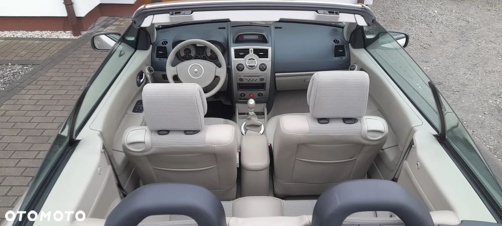 Renault Megane 2.0 Coupe-Cabriolet Confort Authenique - 8