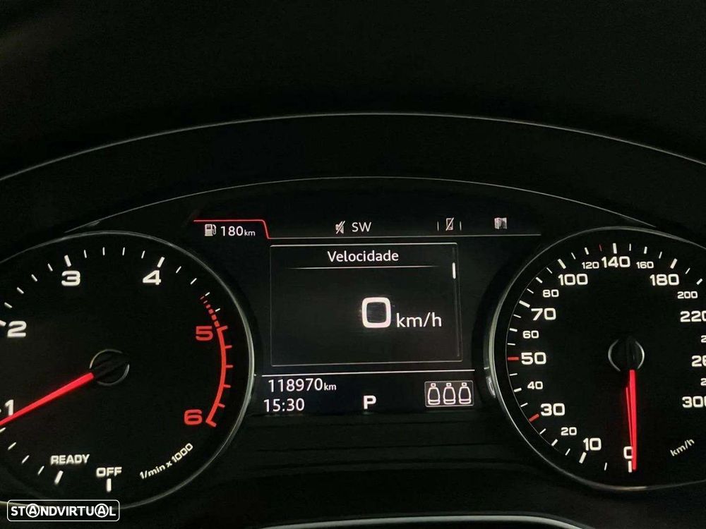 Audi A4 Avant 2.0 TDI S tronic - 11
