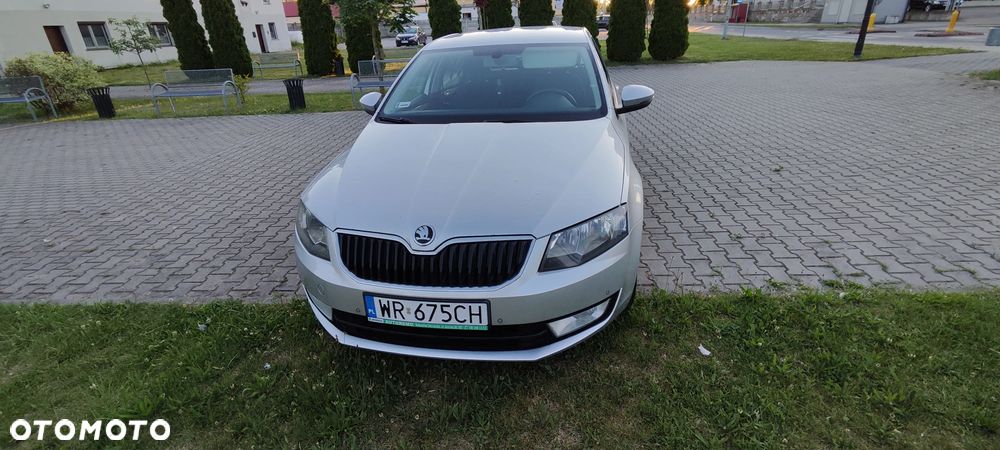 Skoda Octavia 1.6 TDI Ambition - 6