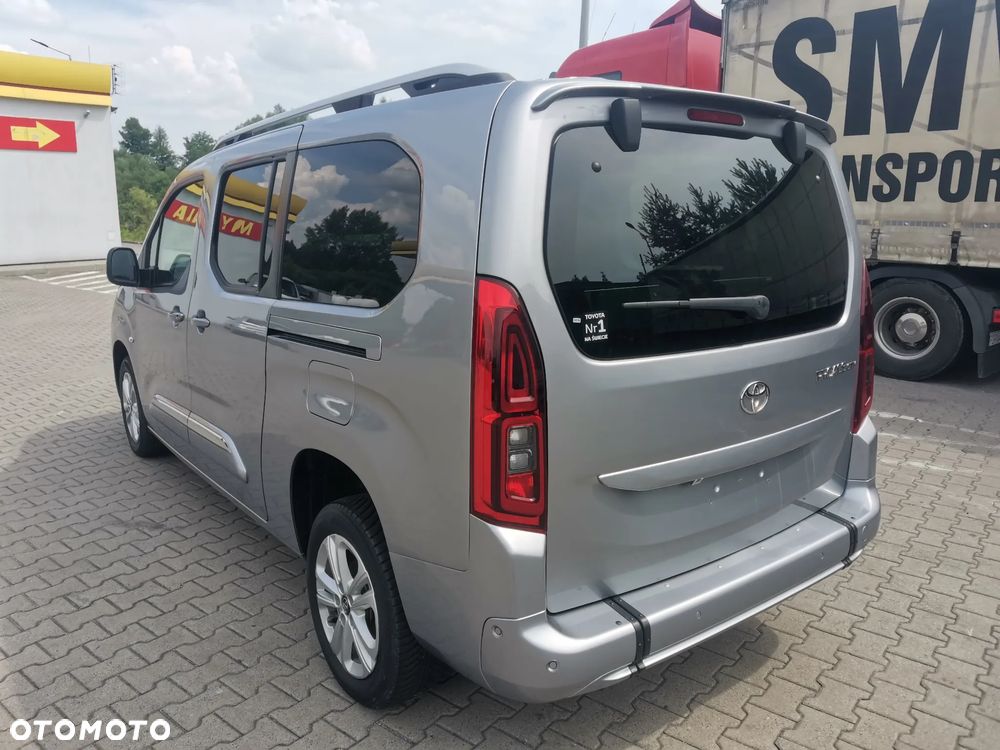 Toyota Proace City Verso Long 1.2 D-4T Family - 5