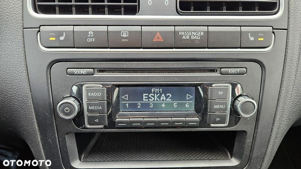 Volkswagen Polo 1.6 Tour Edition - 22