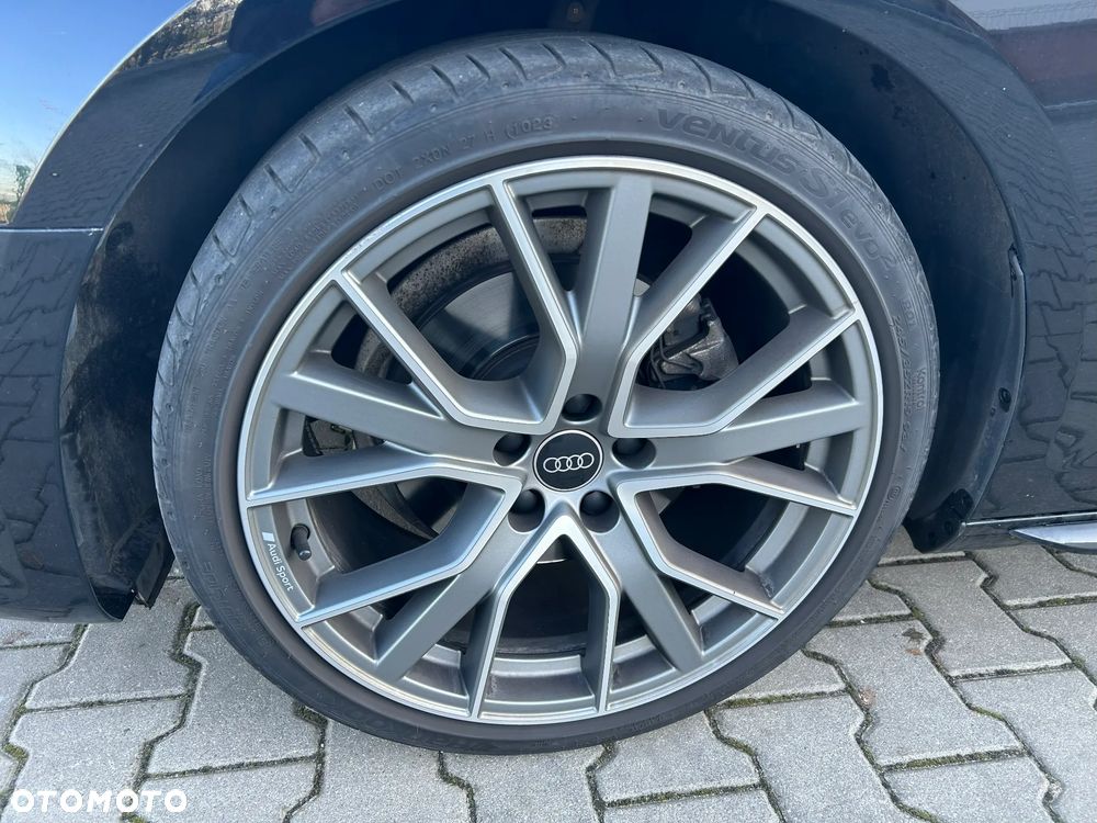 Audi A4 Limousine - 6