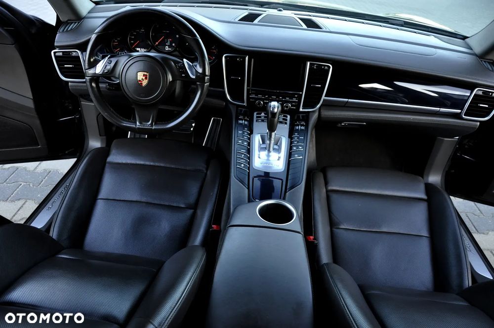 Porsche Panamera Diesel - 38