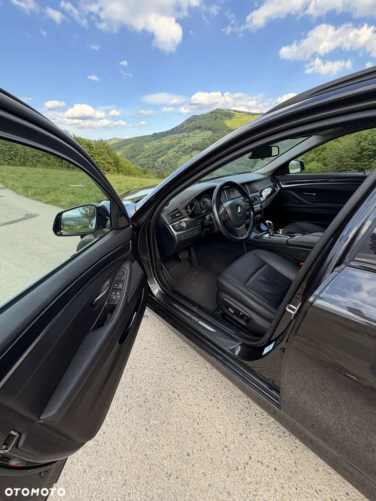 BMW Seria 5 520d xDrive - 20