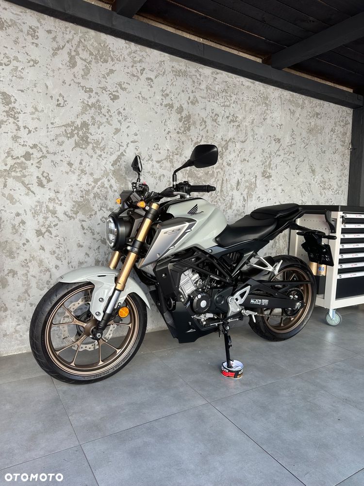Honda CBR - 4