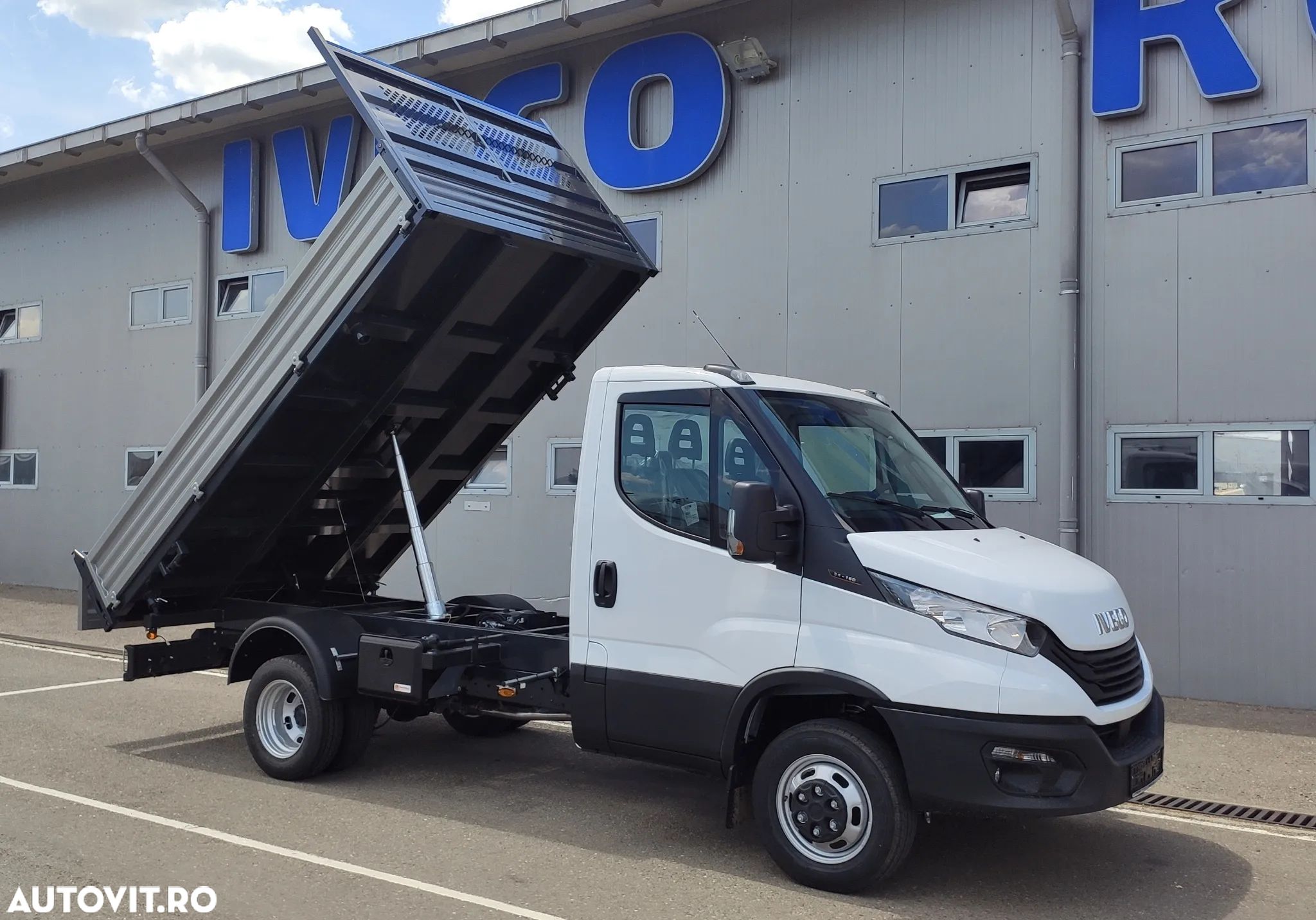 Iveco 35C16, basculabil - 1