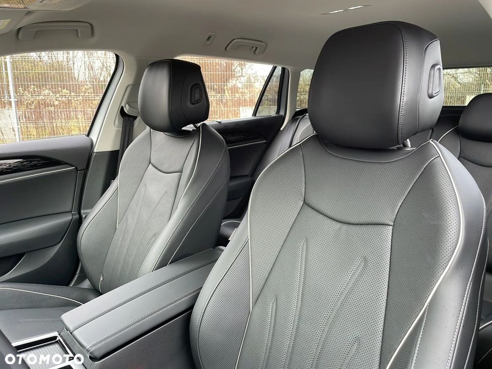 Volkswagen Passat Variant - 6