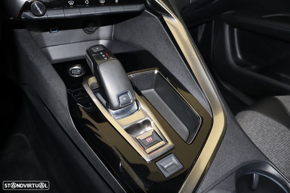 Peugeot 5008 BlueHDI 130 EAT8 Allure - 22
