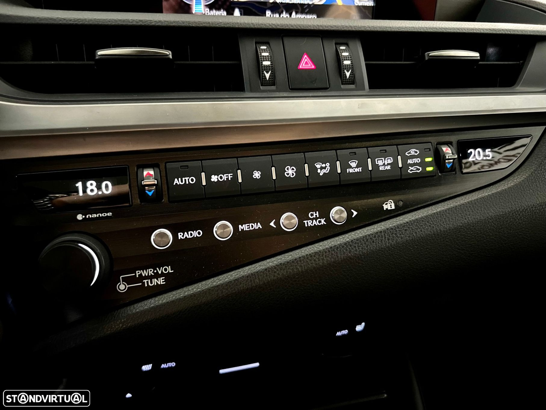 Lexus es-300h F Sport+ - 11