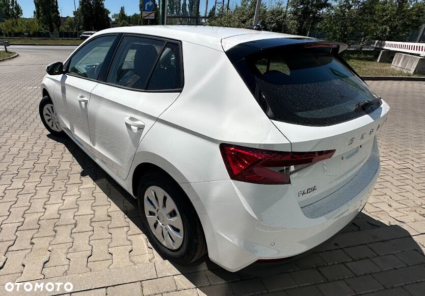 Skoda Fabia - 5