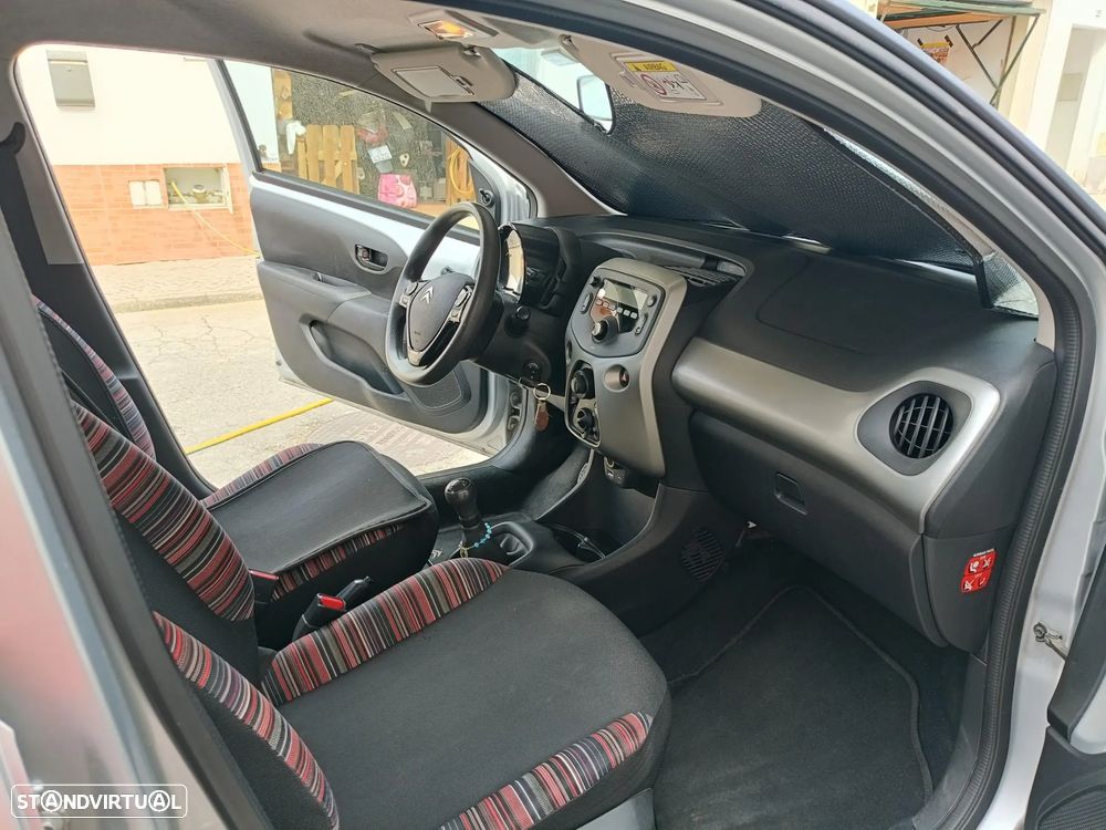 Citroën C1 1.0 VTi Feel S&S - 6