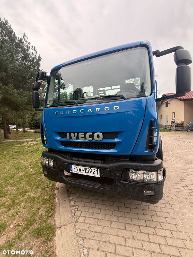 Iveco EUROCARGO ML180E25 - 4