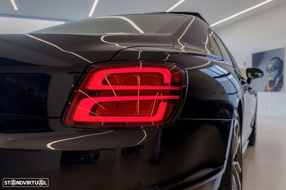 Bentley Flying Spur 4.0 Hybrid Speed - 13