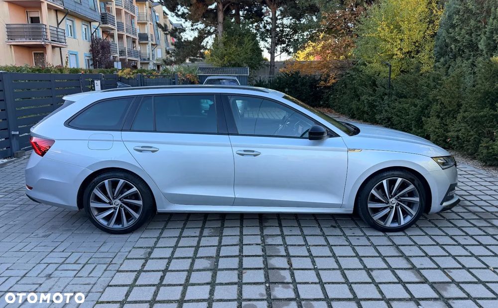 Skoda Octavia 2.0 TSI 4x4 Sportline DSG - 7