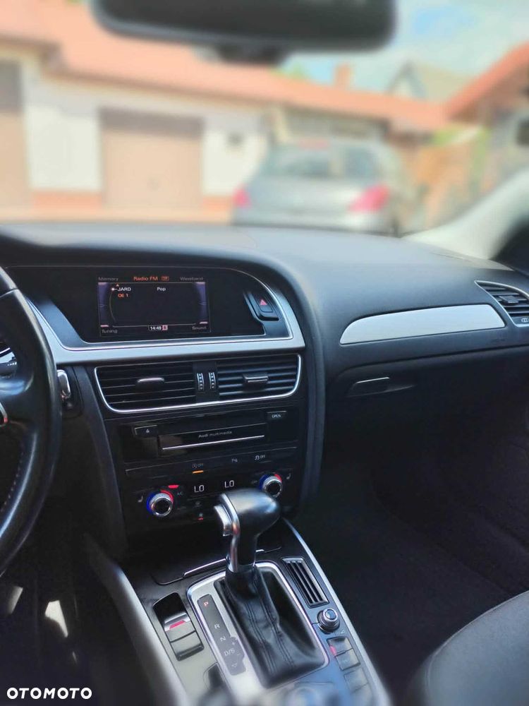 Audi A4 Avant - 8