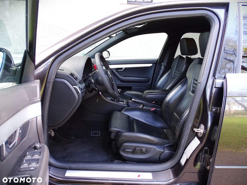 Audi A4 Avant 2.0 TDI DPF S line Sportpaket (plus) - 24