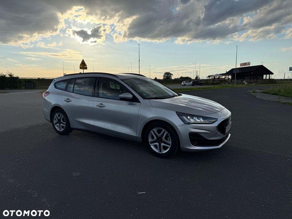 Ford Focus 1.5 TDCi Trend PowerShift - 8