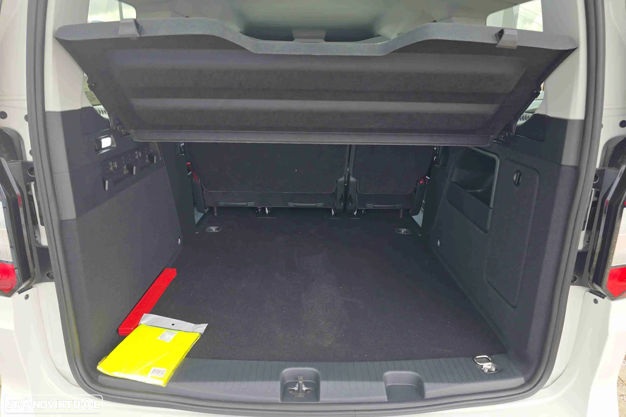 VW Caddy Maxi 25 2.0 TDI - 26