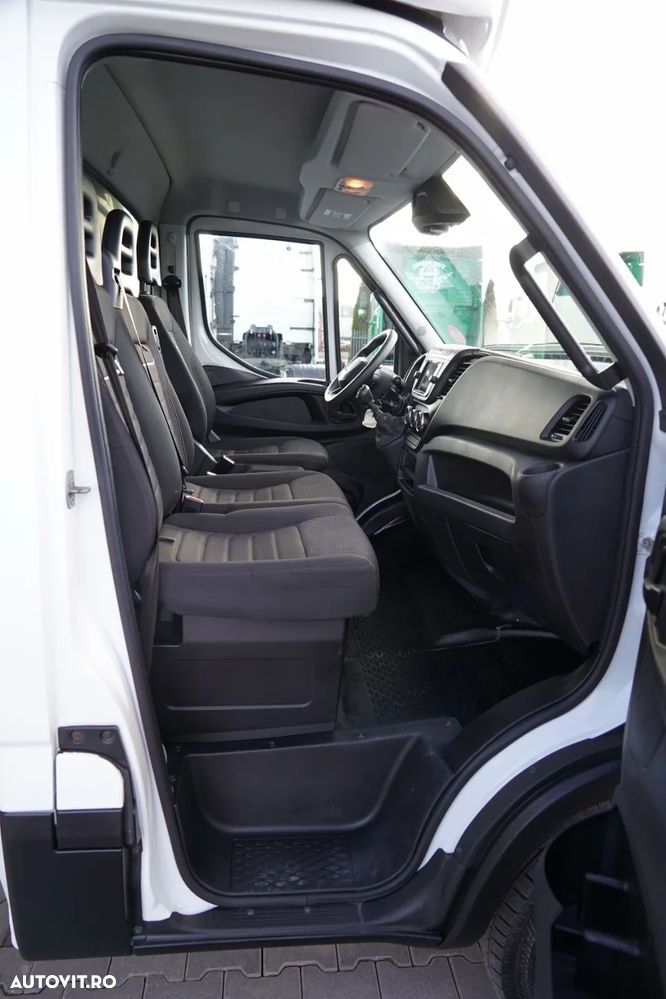Iveco DAILY 35-160 / 4.2 M CONTAINER / AUTOSTRADĂ / TWIN GVWR: 3500 KG / 2022 - 33