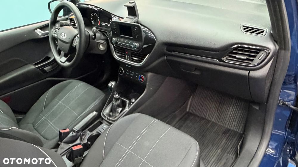 Ford Fiesta - 19