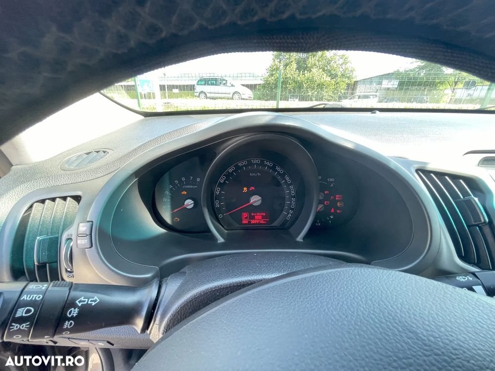 Kia Sportage - 14