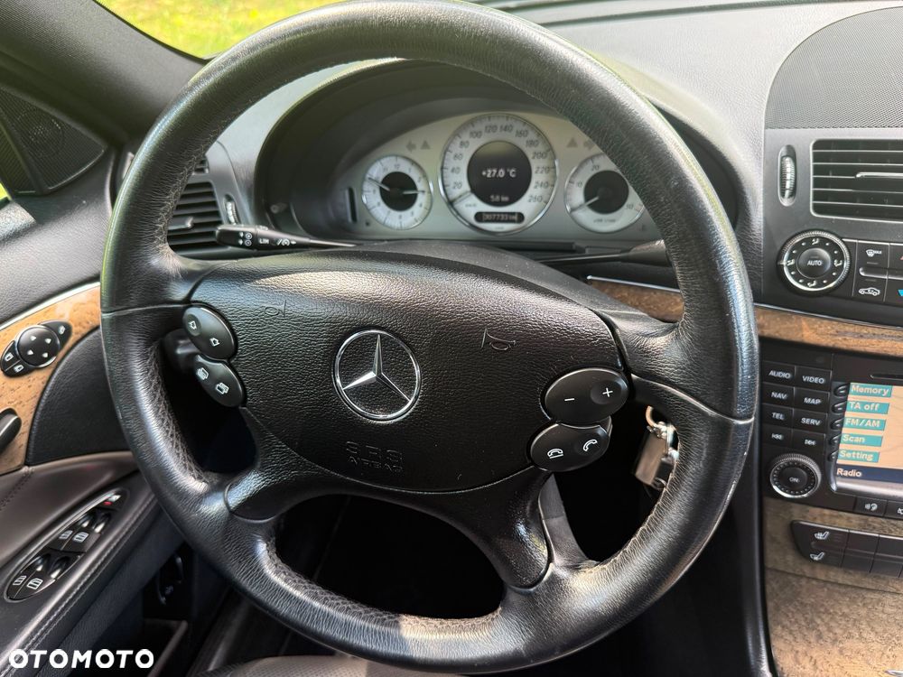 Mercedes-Benz Klasa E - 20
