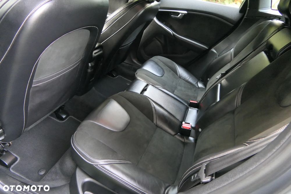 Volvo V40 D2 RDesign - 21