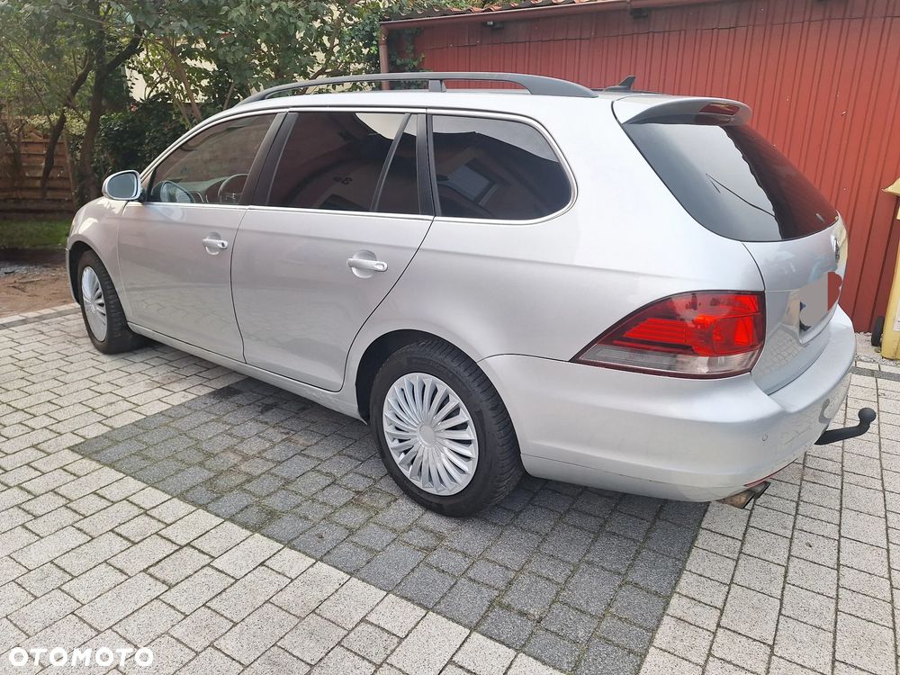 Volkswagen Golf - 4