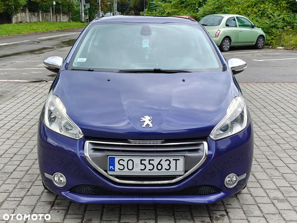 Peugeot 208 1.4 VTi Allure - 12