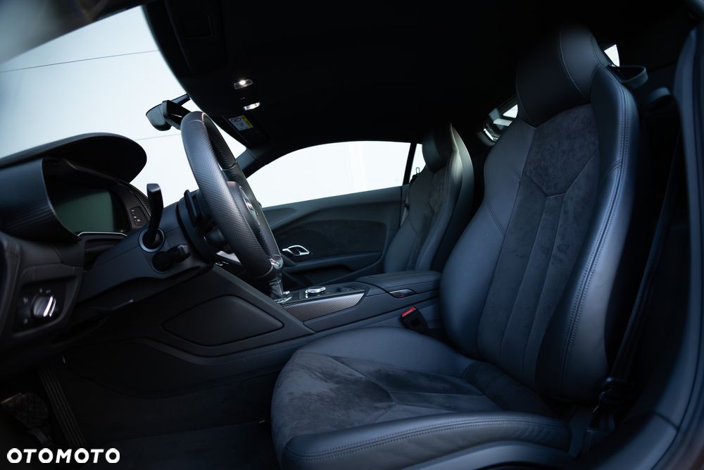 Audi R8 Coupé V10 RWD Performance - 23