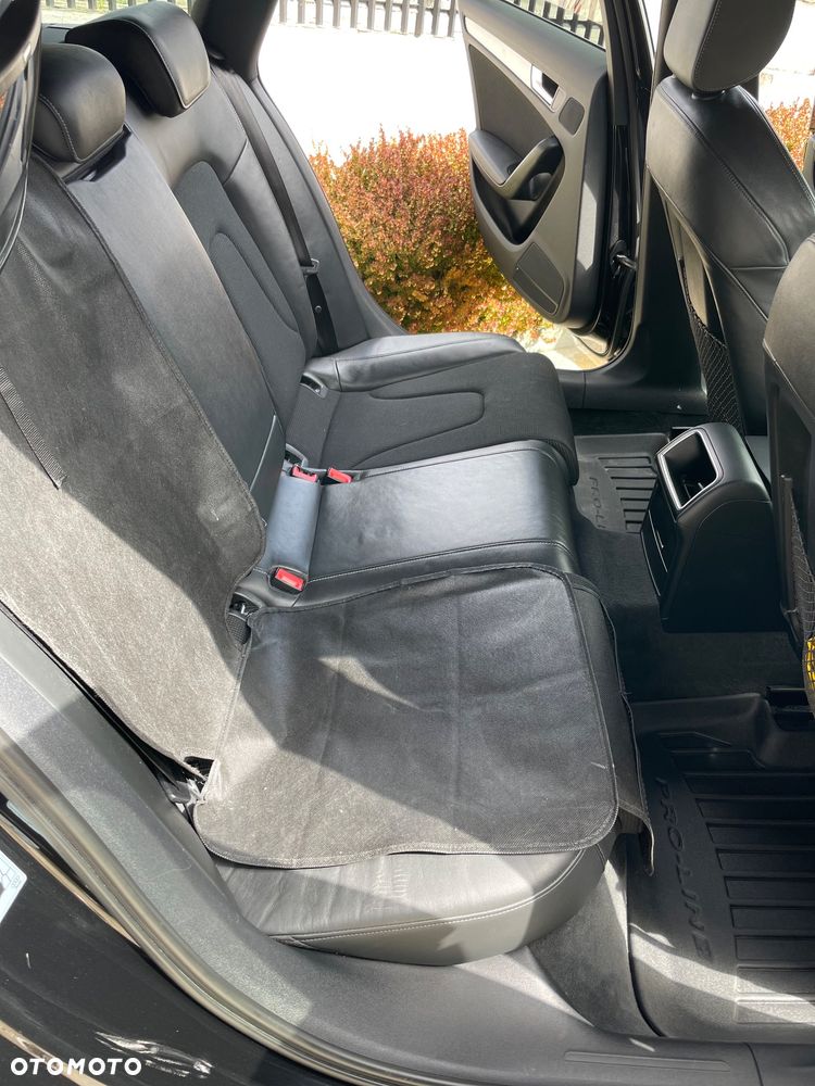 Audi A4 Avant 2.0 TDI - 6