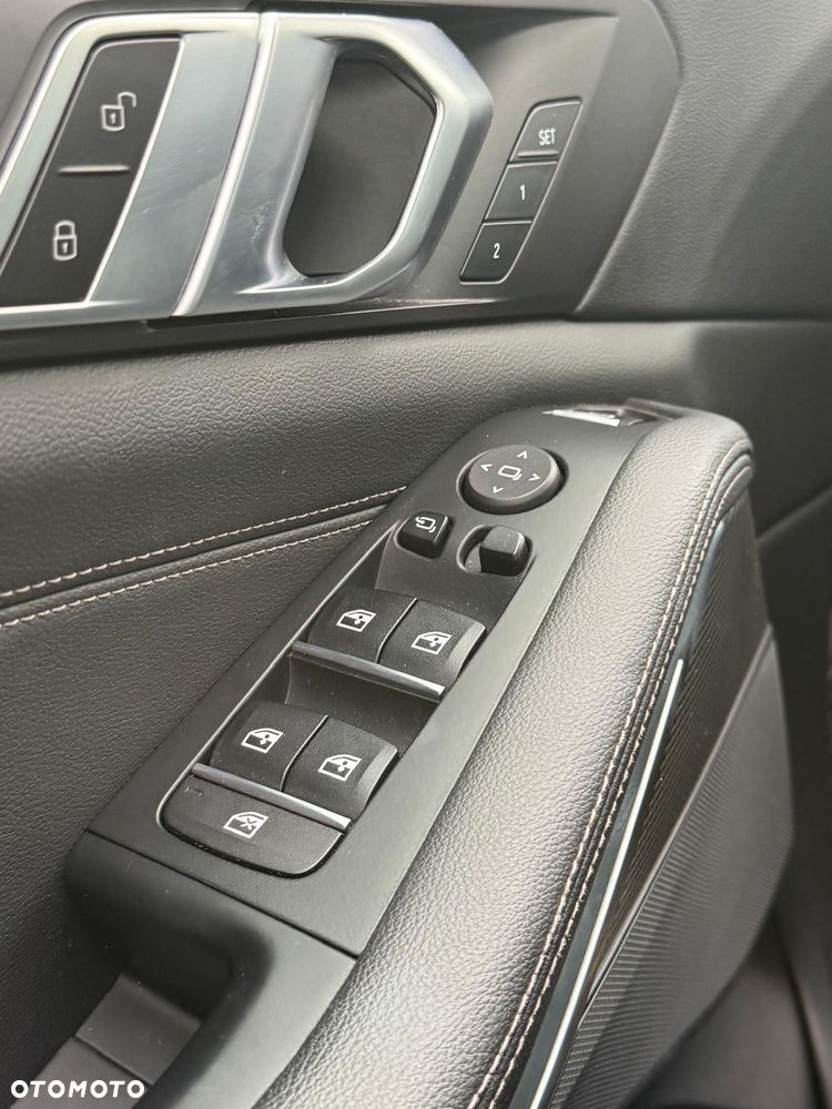 BMW X5 - 16