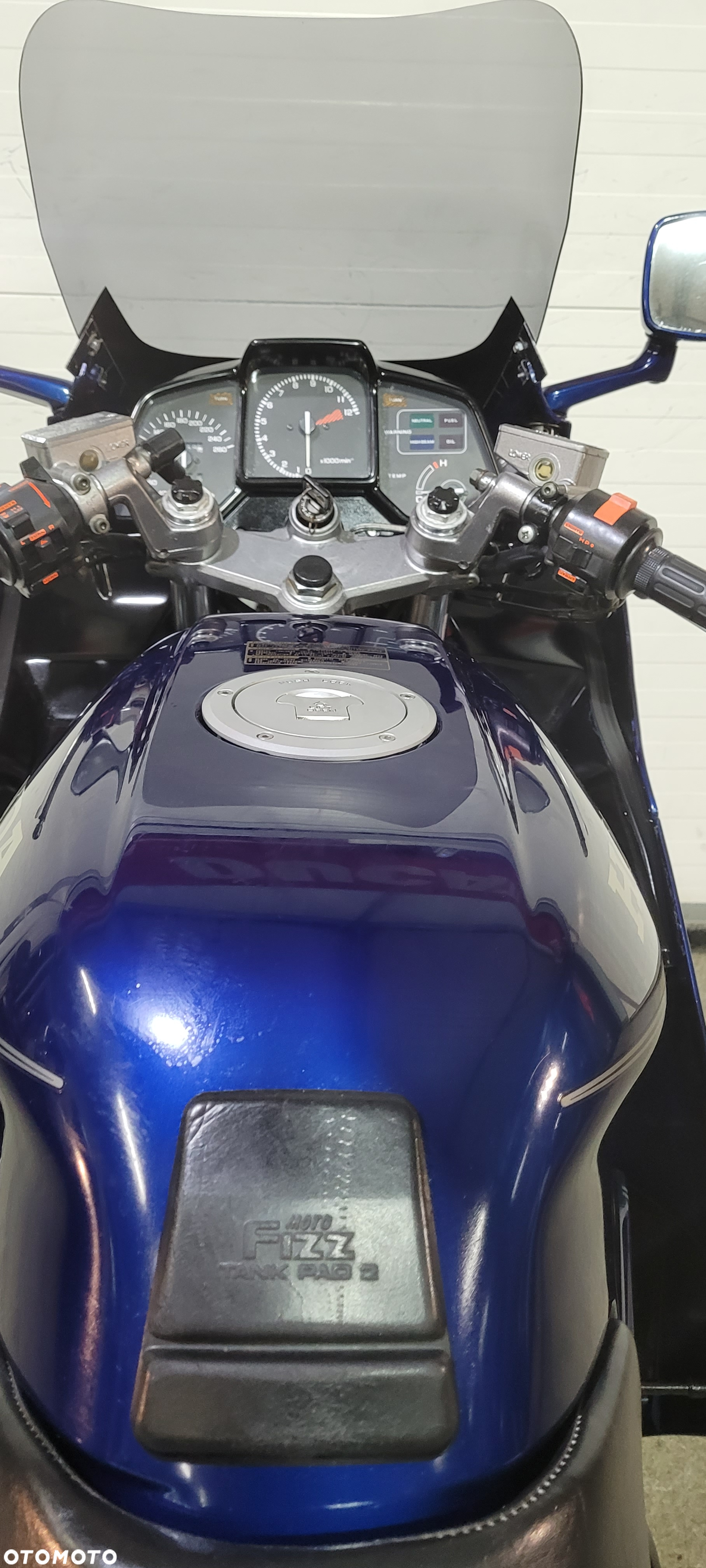 Honda VF - 33
