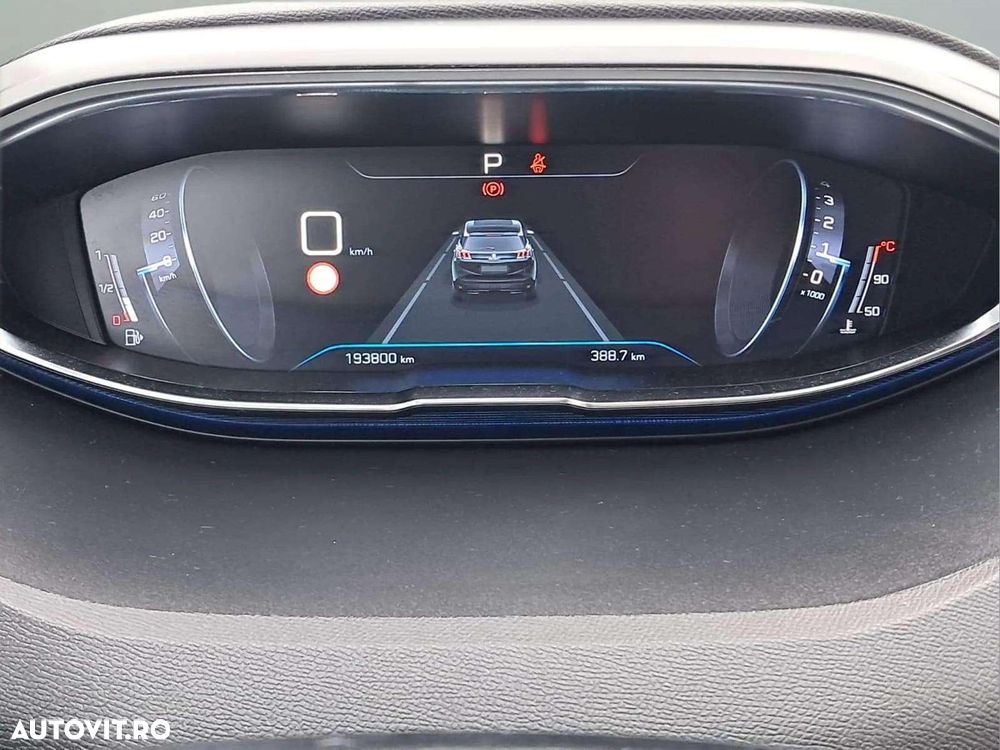 Peugeot 3008 1.5 BlueHDI 130 EAT8 Allure Pack - 12