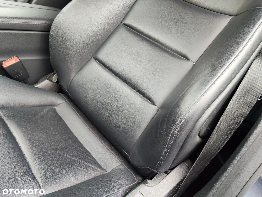 Mercedes-Benz Klasa E 350 CDI DPF 4Matic BlueEFFICIENCY 7G-TRONIC Avantgarde - 20