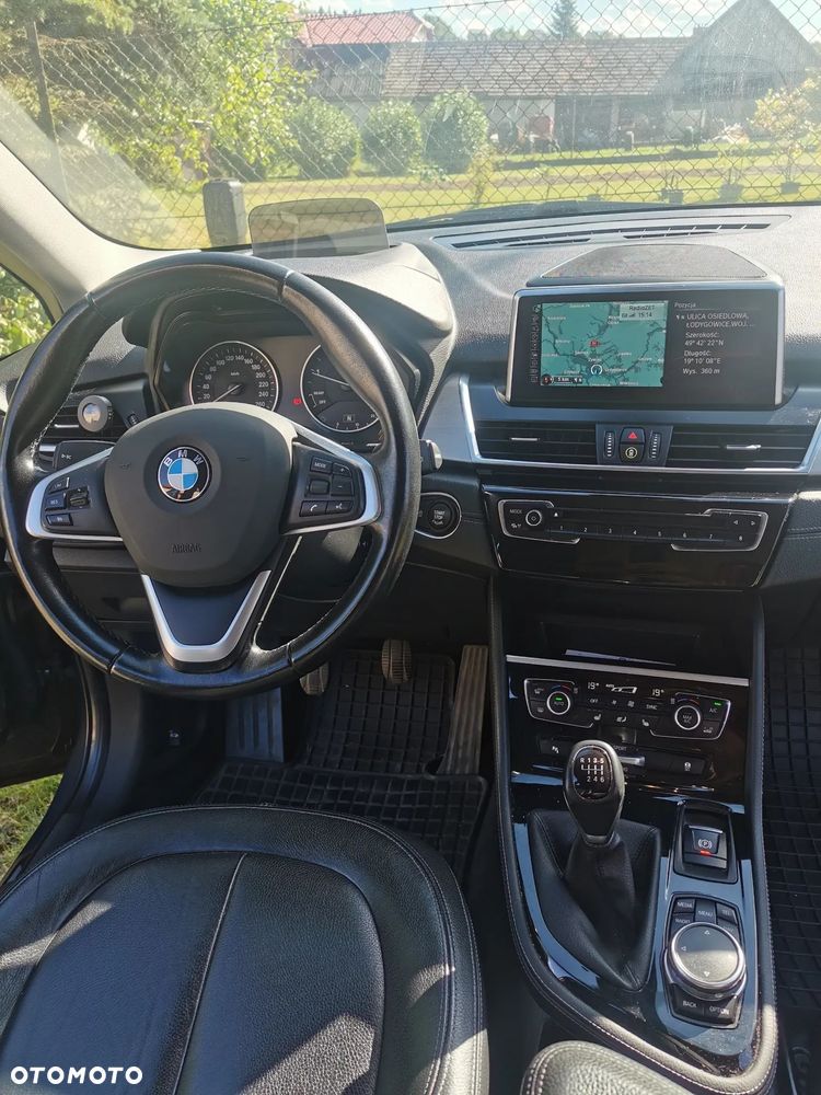 BMW Seria 2 216d GT Luxury Line - 11