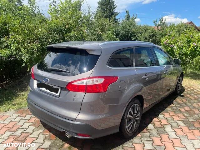 Ford Focus - 4