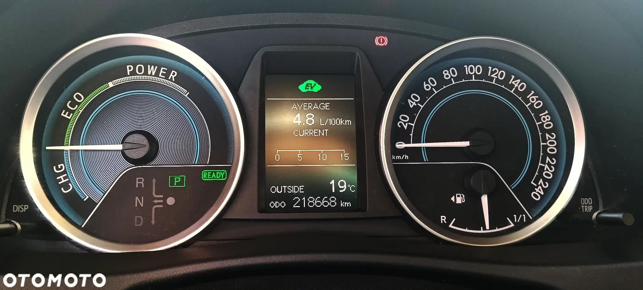 Toyota Auris 1.8 HSD Luna - 17
