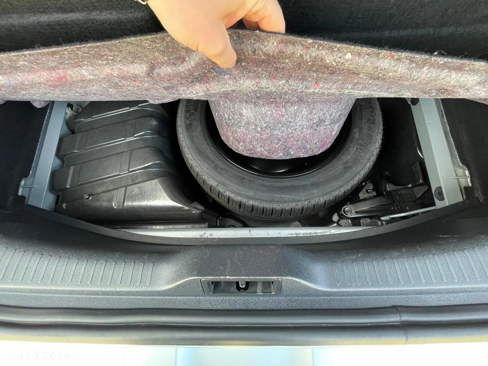 Renault Megane 2.0 140 CVT Bose Edition - 25