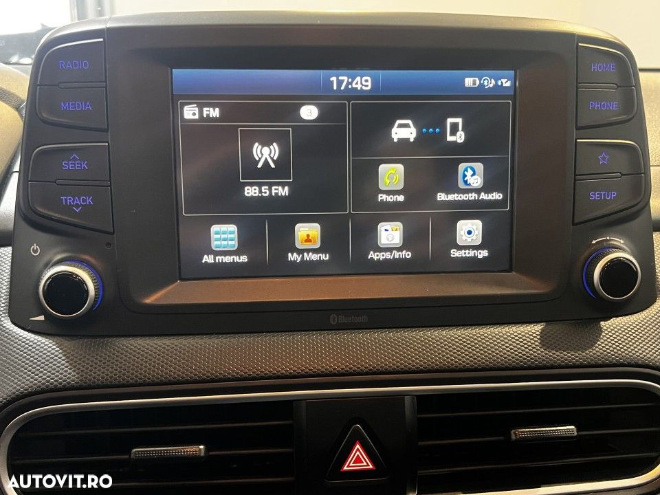 Hyundai KONA - 23