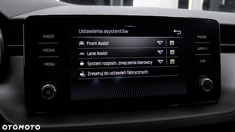 Skoda Scala 1.0 TSI Ambition - 24