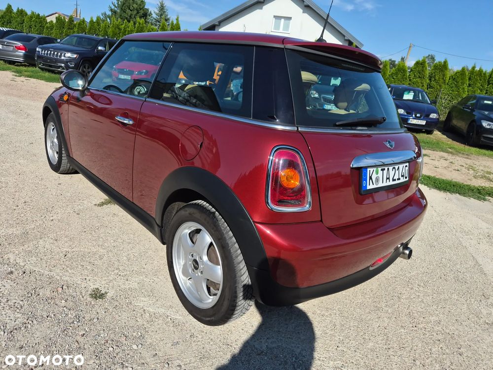 MINI Cooper 50 Mayfair - 17