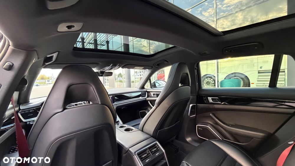 Porsche Panamera 4 GPF - 20