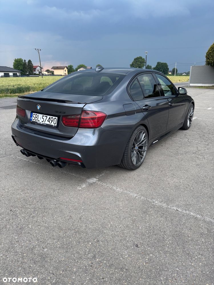 BMW Seria 3 335i Sport Line - 5