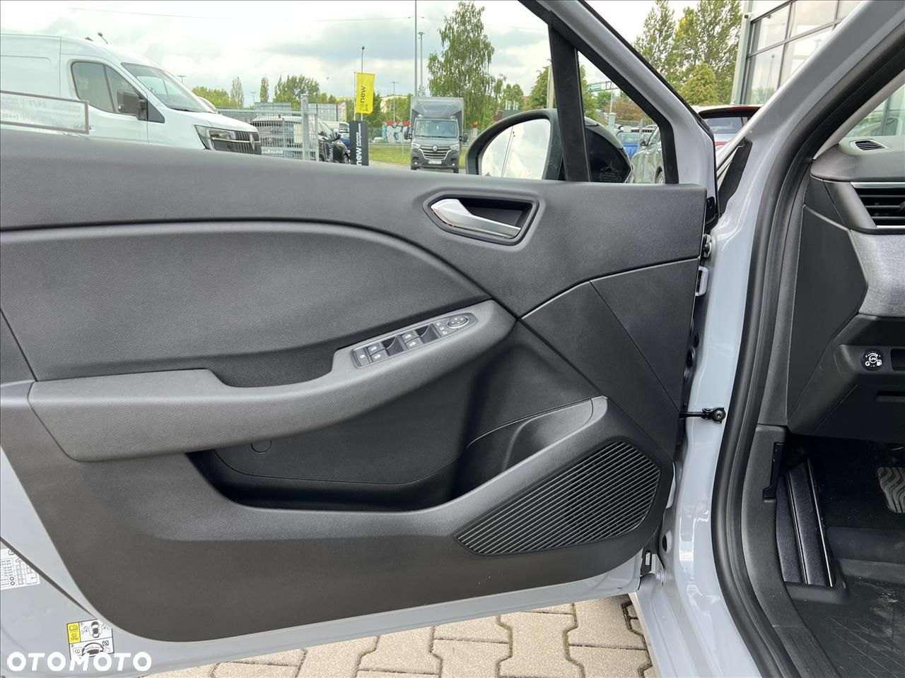 Renault Clio - 14