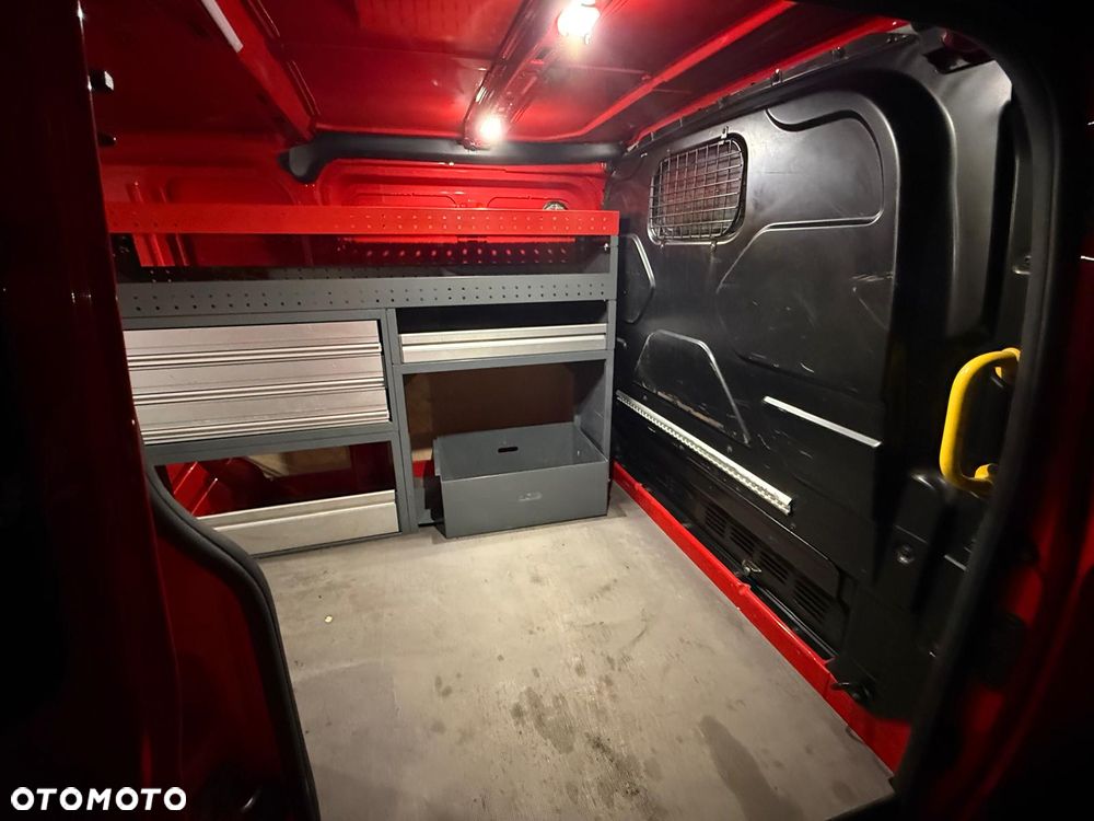 Ford Transit Custom Długi - 21