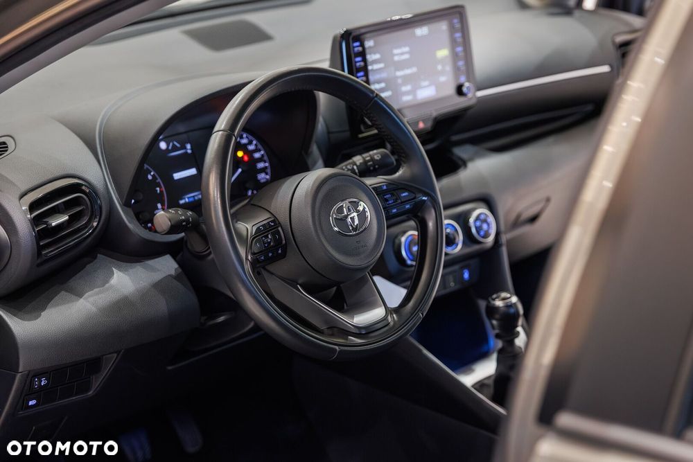 Toyota Yaris - 32